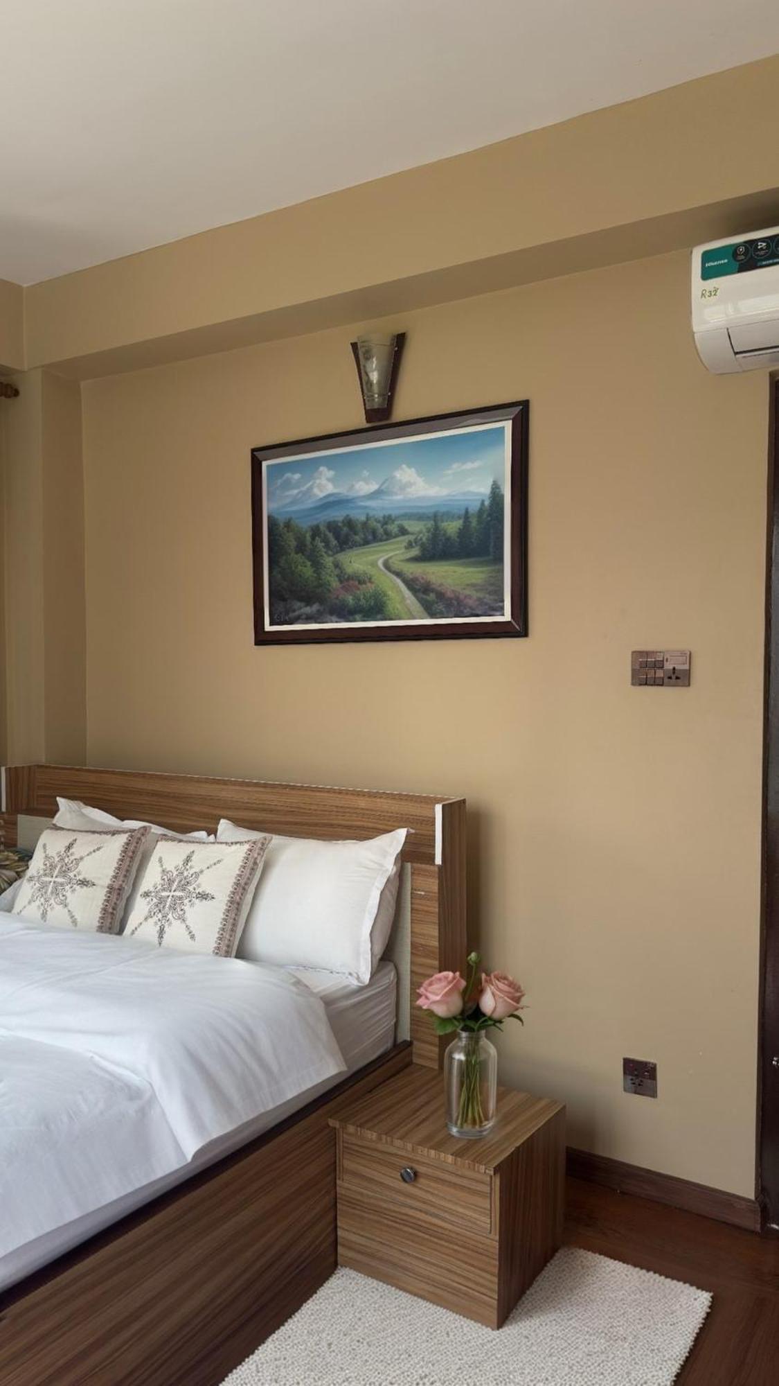 House Of Forrest, Service Apartments Katmandu Kültér fotó